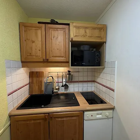 Apartamento 3 Pieces Au Pied Des Pistes, Balcon, 7 Personnes - Fr-1-351-61