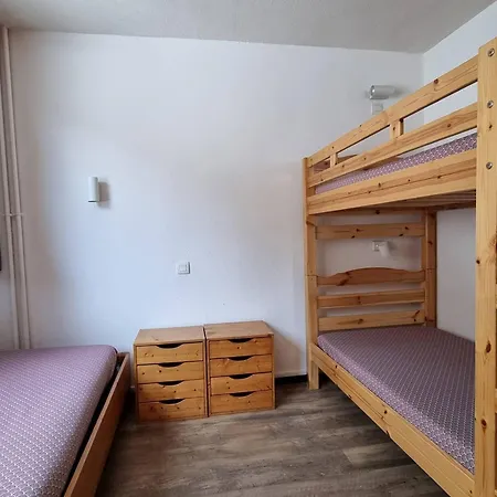 Pour 6 Pers Au Pied Des Pistes Avec Balcon - Plagne Centre - Fr-1-351-61 Apartment *