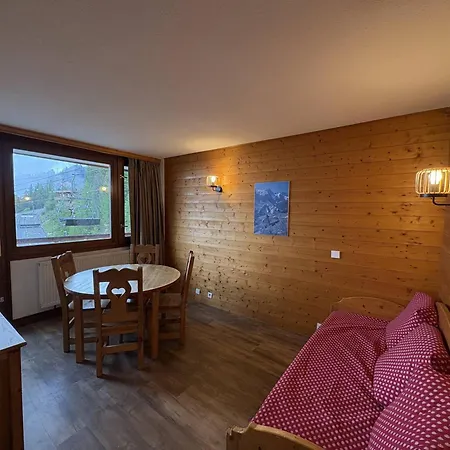 아파트 3 Pieces Au Pied Des Pistes, Balcon, 7 Personnes - Fr-1-351-61 *